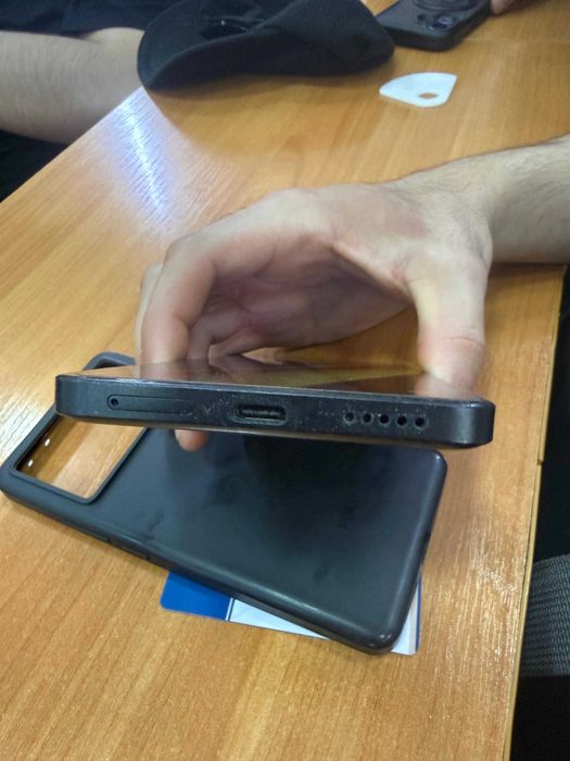 Poco x6 pro 5g 12+8/512