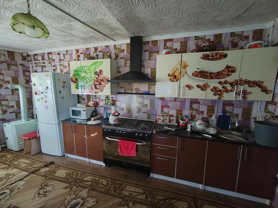 Продам частный дом. В посёлке Каракудык