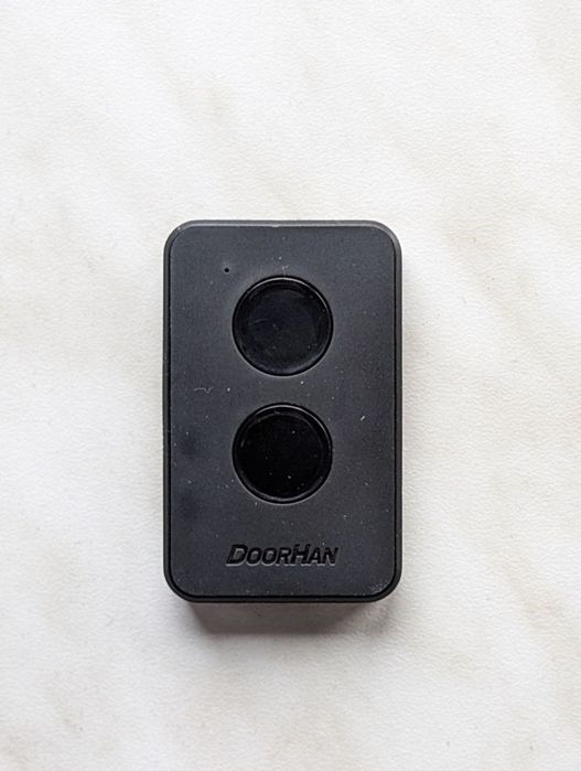 Пульт для шлагбаума ворот паркинга Доорхан