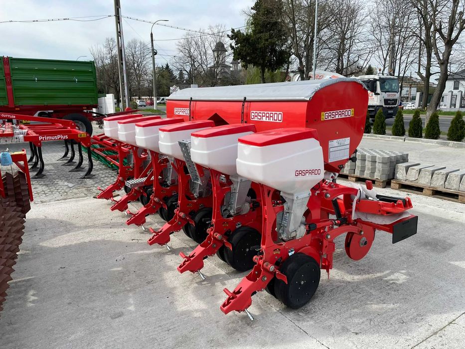 Semanatoare pneumatica Maschio Gaspardo MTE 6R BBS MCE6000