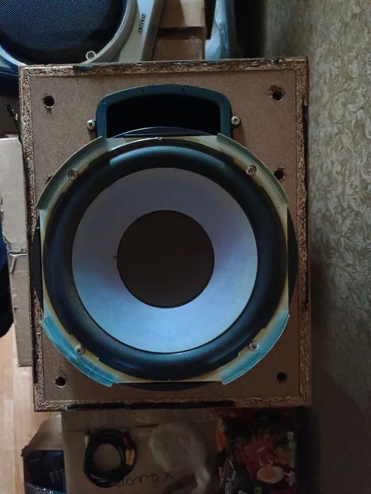 Сабвуфер от Sony