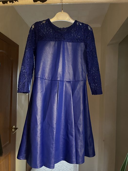 Платья на девочку 7-8 лет