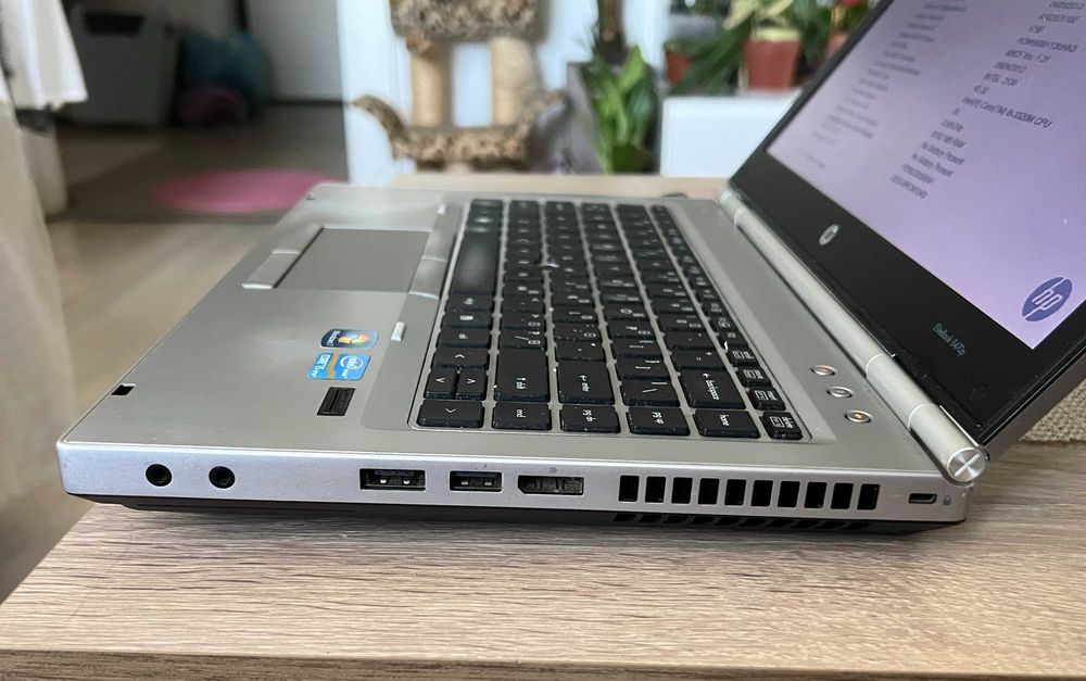 Laptop HP EliteBook 8470p i5-3320M – fără HDD, RAM, baterie