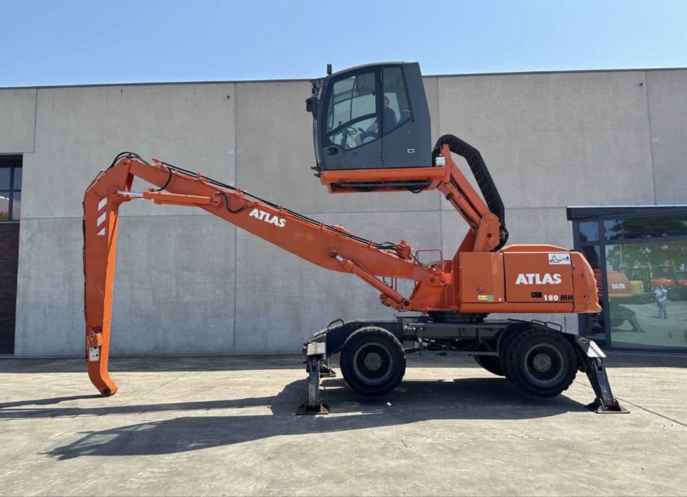 Manipulator deseuri Terex TM 180