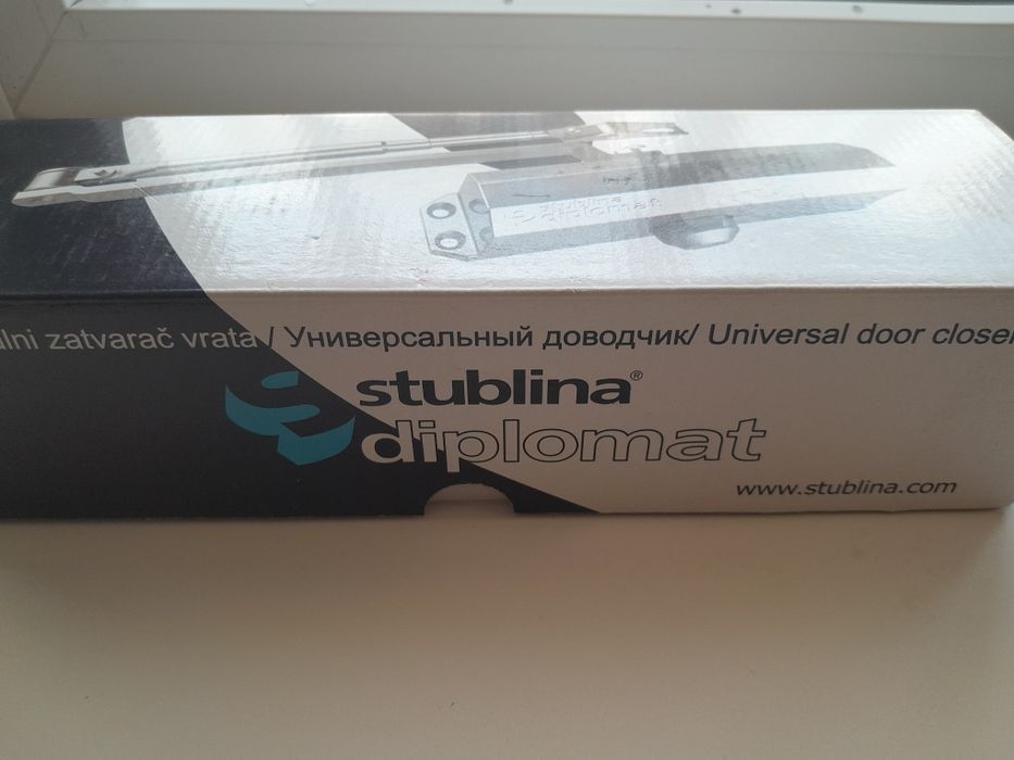 Универсальный доводчик двери