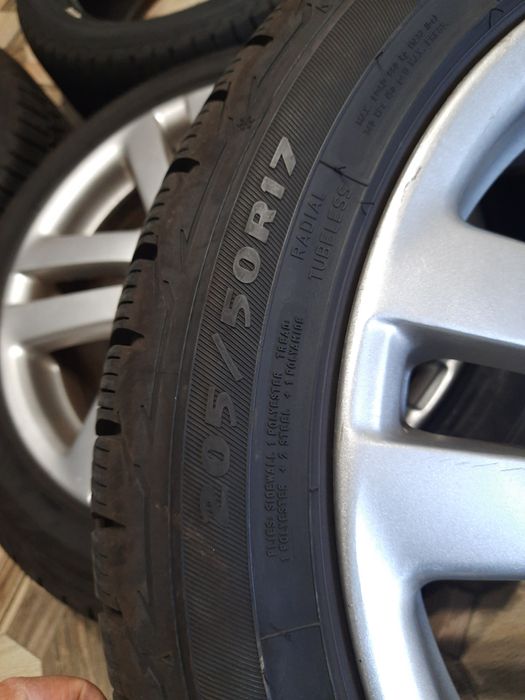 Genții de Aluminiu cu cauciucuri de Iarnă pe 17