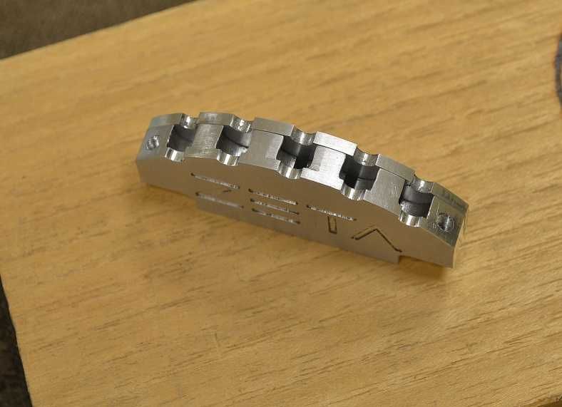 Calus din Aluminiu Vioara ZETA cu 5 corzi