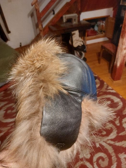 Căciulă  ruseasca de piele cu  blana raton