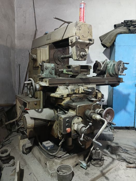 Фрезерный станок