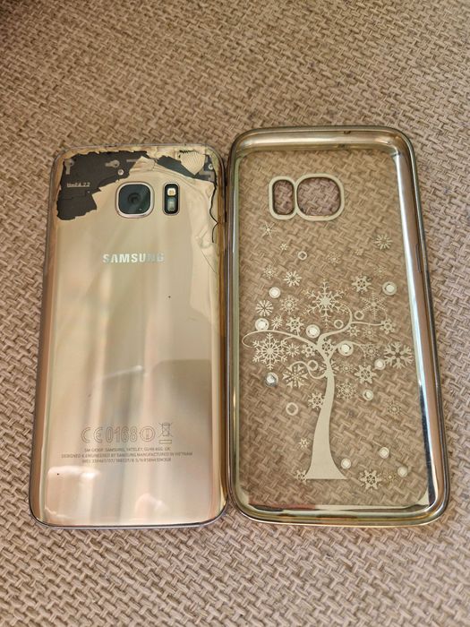 Телефон Samsung S7