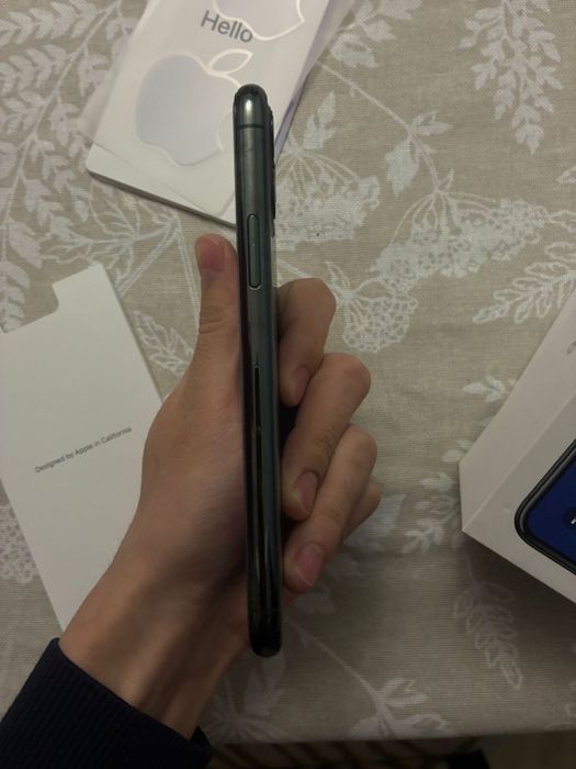 Продам iphone 11 pro