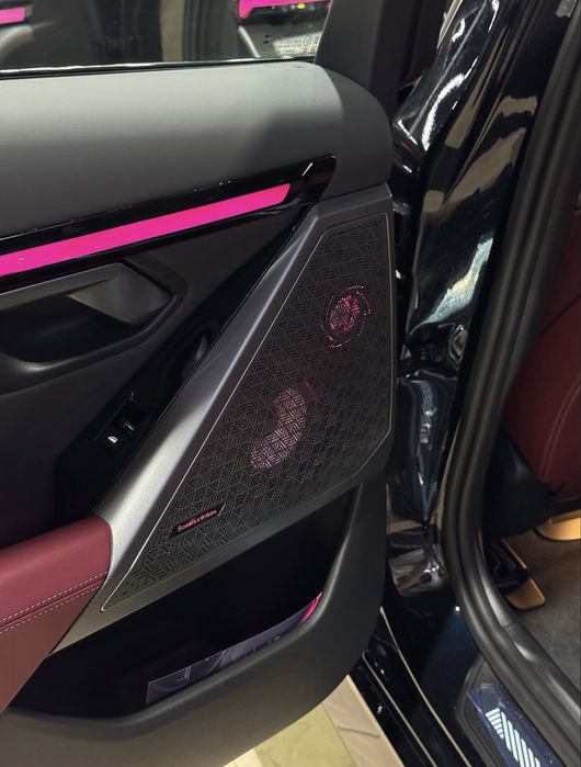 Bmw i5 35L nalichiyada