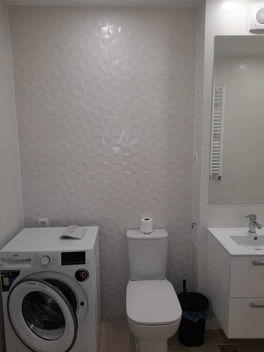 Inchiriez apartament 2 camere Hils Palady