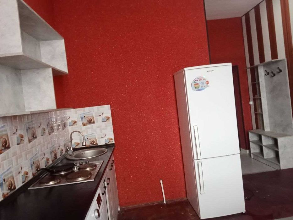 СРОЧНО СДАЁТСЯ 2-комнатная квартира Возле базара