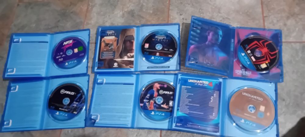 5 jocuri ps 4  descriere