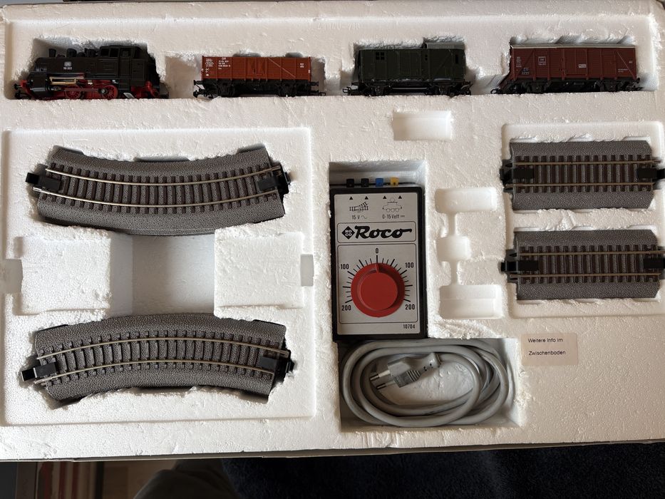 Стартов комплект влакче H0 1:87 с парен локомотив BR 98 влак Roco Piko