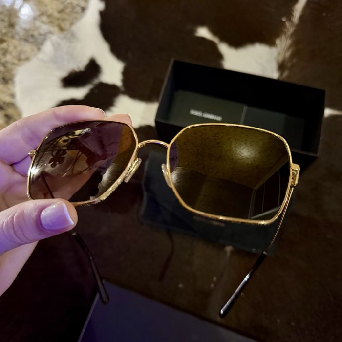 Оригинални дамски слънчеви очила Dolce&Gabanna DG2242 02/13