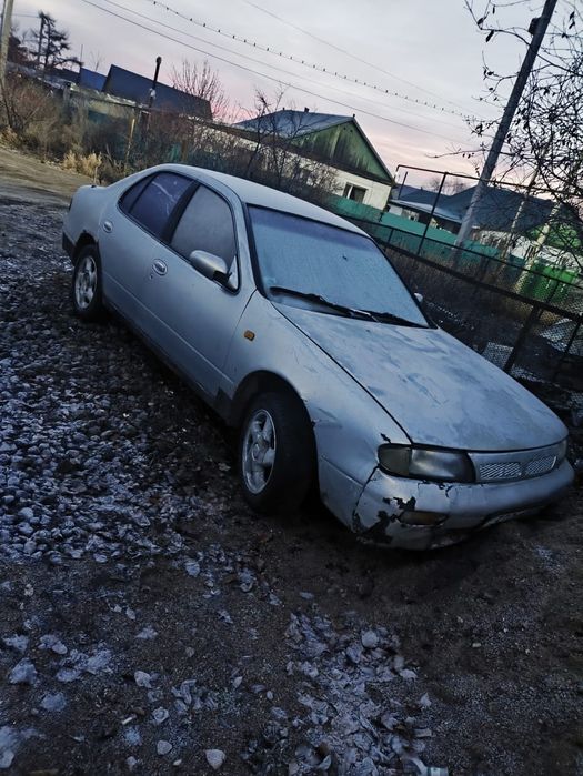 Ниссан блюмбер 96 г.
