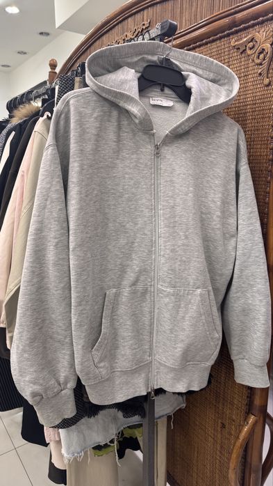 продам брендовые вещи