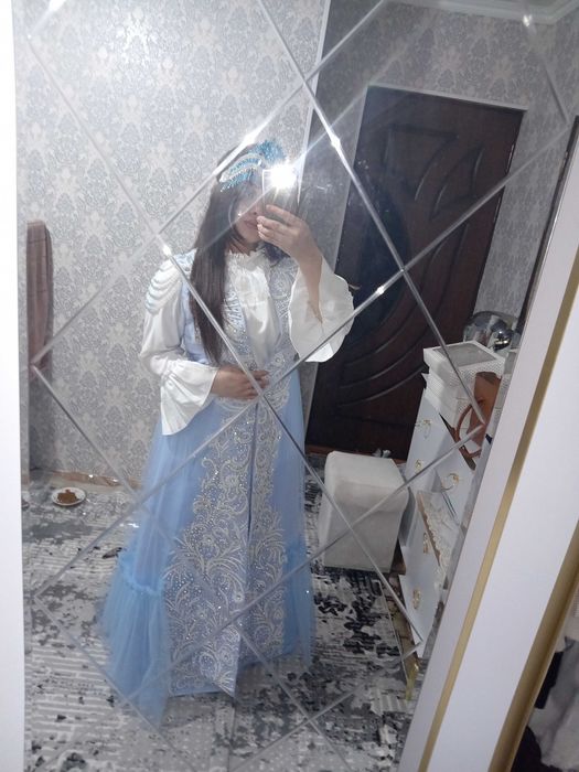 Ansanbil Holati yangi 2-3 marta kiyilgan+ selpasi+tillaqoshi