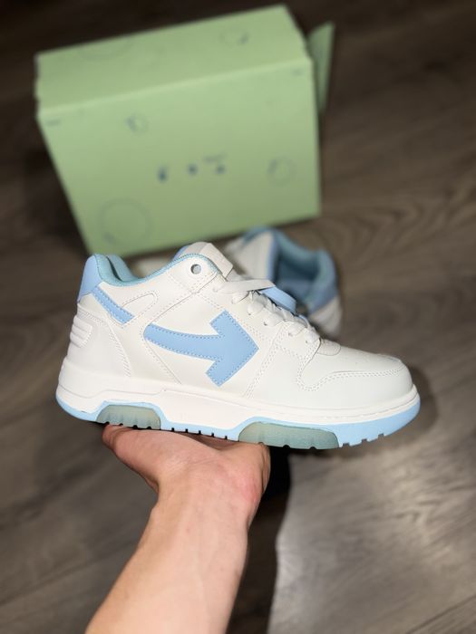 Off White