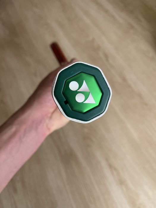 Yonex Vcore 100 2026 Ruby Red (300g)