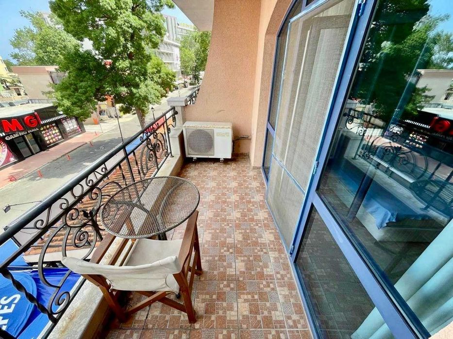 Продава се Двустаен апартамент в к.к. Слънчев бряг - 85 кв.м за 1118 €/кв.м - Снимка #9