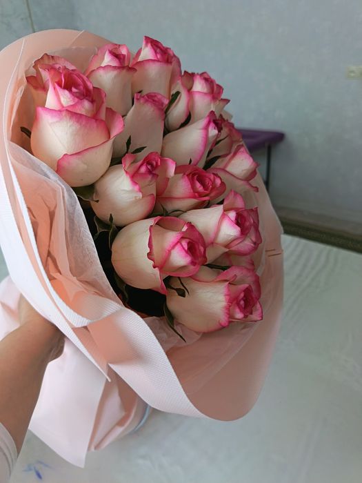 Продам букет из 17 роз