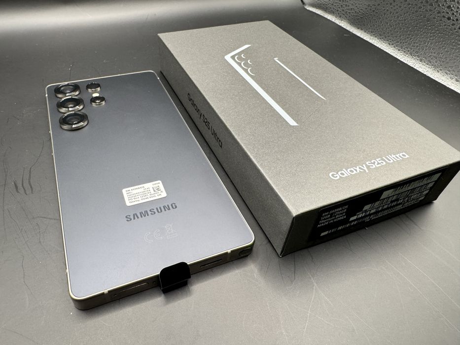 Samsung Galaxy S25 Ultra 256GB