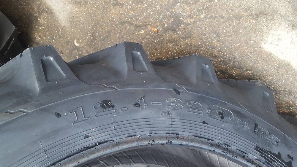 Cauciucuri 12.4-32 cu 8PR anvelope agricole noi livrare rapida