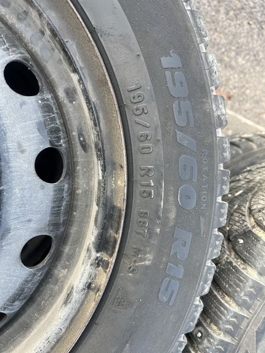 Шины с шипами 60000тг болар багасы