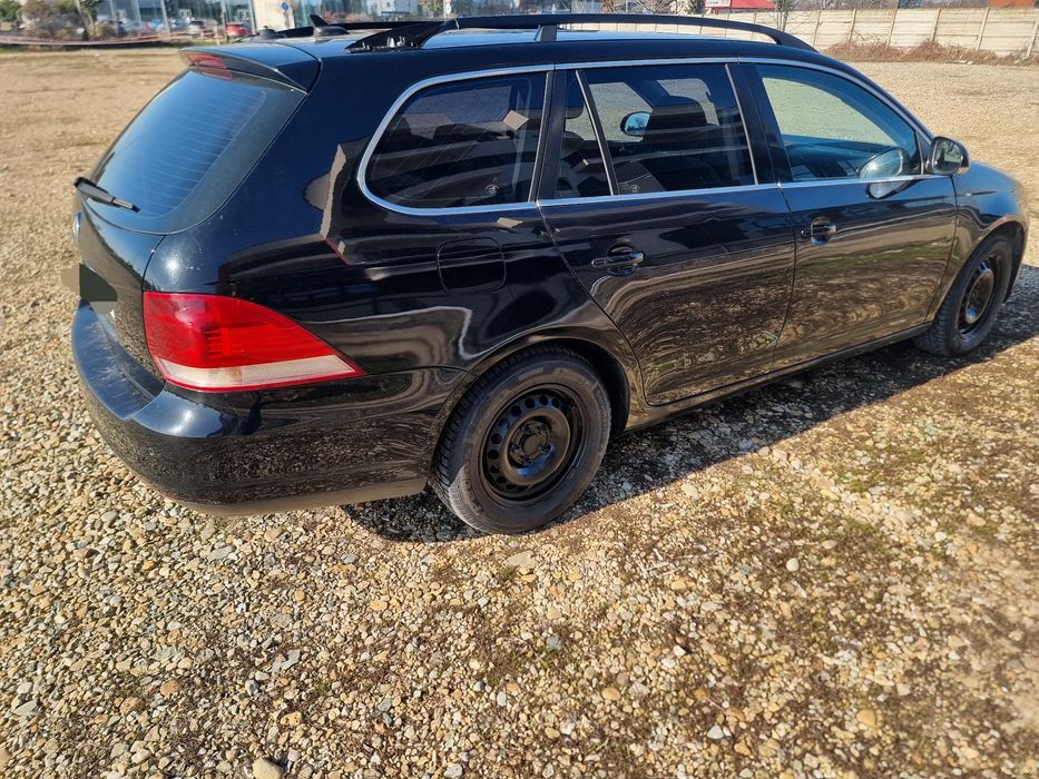 Vând Golf 5 1.9 TDI