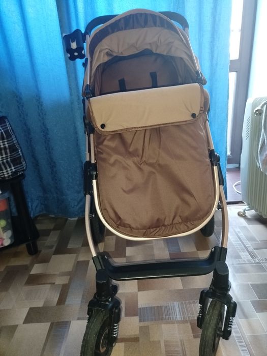 Продам коляску 3в1.