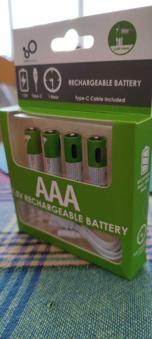 Акумулаторни li-On презареждащи се ААА Usb C батерии + Кабел.