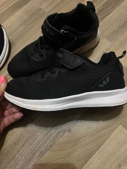 детски маратонки  не различими от нови