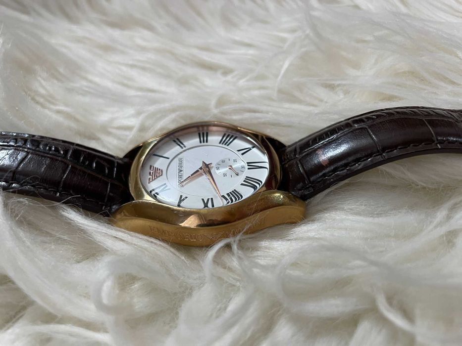 Emporio Armani Gold AR-0677 Quartz  42 mm