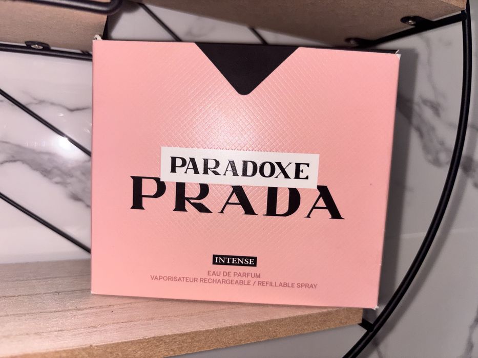 Парфюм Prada Paradoxe Intense