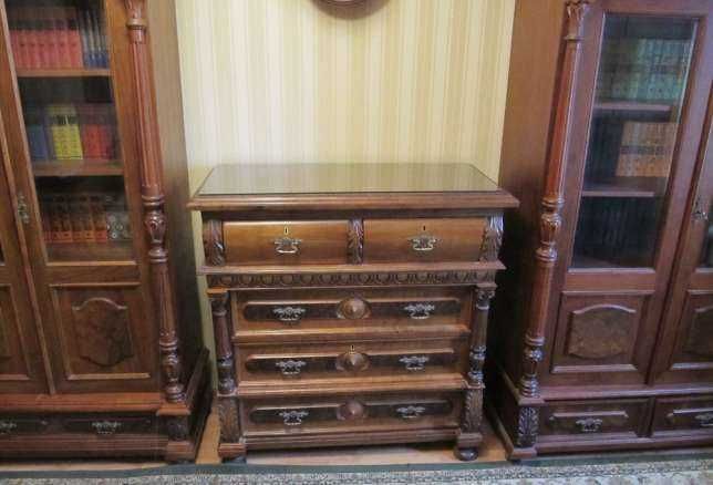 Антикварная мебель в кабинет. 5 предметов. После реставрации.