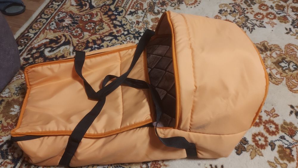 Продаем Детские принадлежности