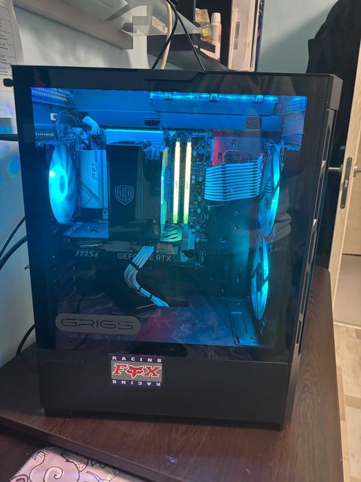 Компютър Girgs Spark Ultra чисто нов!