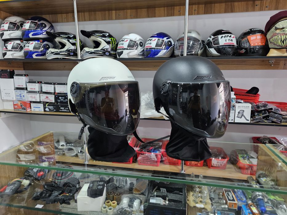 Шлем для мотоцыкла, Скутера