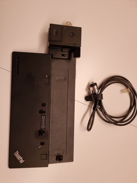 Докинг станция docking station Lenovo ThinkPad 40A2 с kensington lock