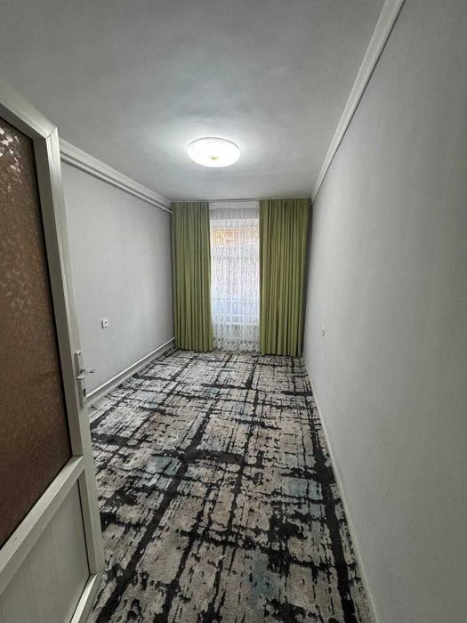 770 Продаётся квартира 2хкомнатная кирпич, ориентир Поворот