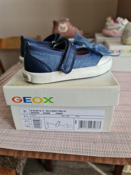 Дестски обувки Geox, Bapy в чудесно състояние