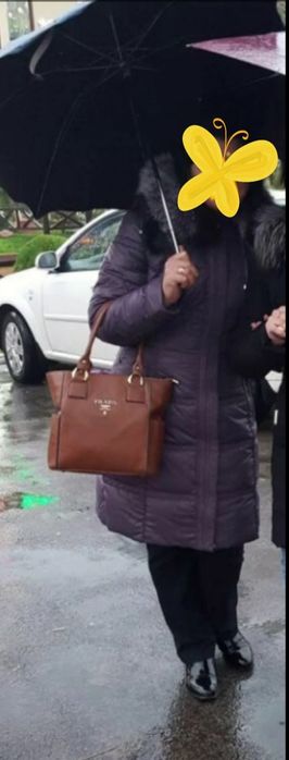 Продаётся куртки и обувь