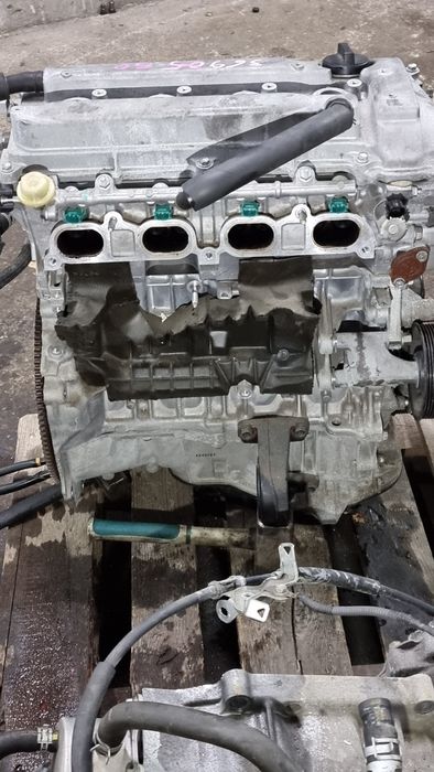 Форсунки двигателя Toyota  Estima Camry  .