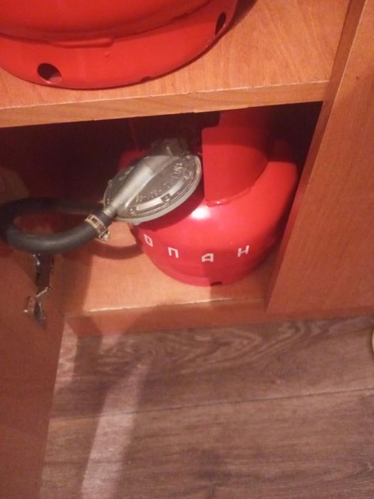 Пропан баллон и плитка