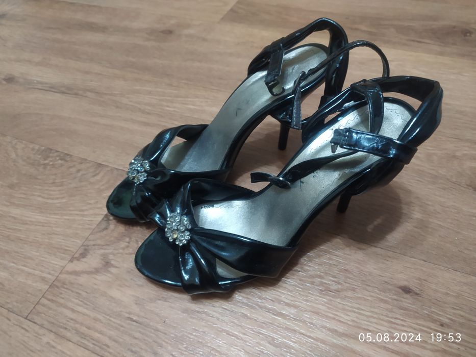 Босоножки размер 34