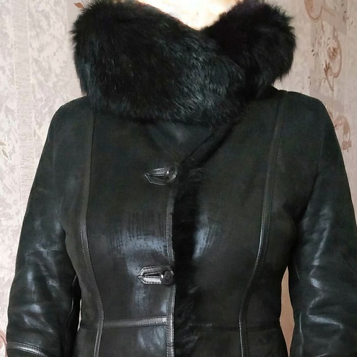 Продам дублёнку женскую