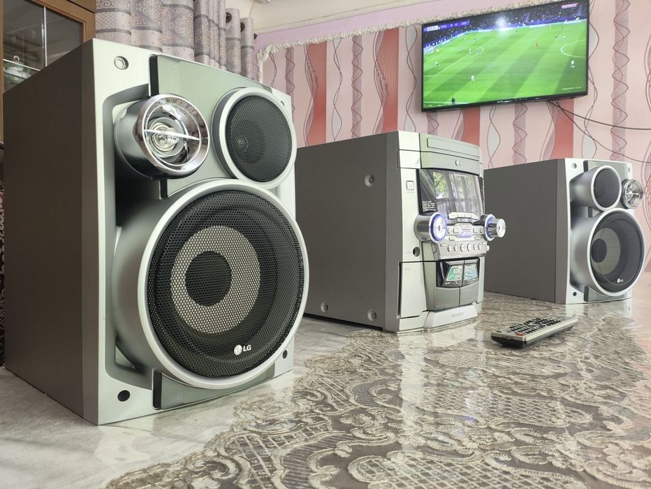 Orginal LG muzikalniy sentr sotiladi